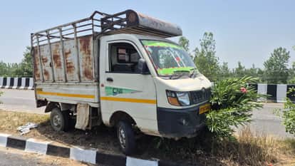 Saharanpur: Two Cattle Traders Killed After Vehicle Rams Into Tempo on Saharanpur Highway