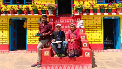 मकान गणना के लिए गांव पहुंचे प्रगणक