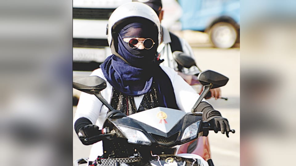 Heatwave Intensifies in Western UP, Temperature Hits 44°C, Nautapa to Begin From May 25