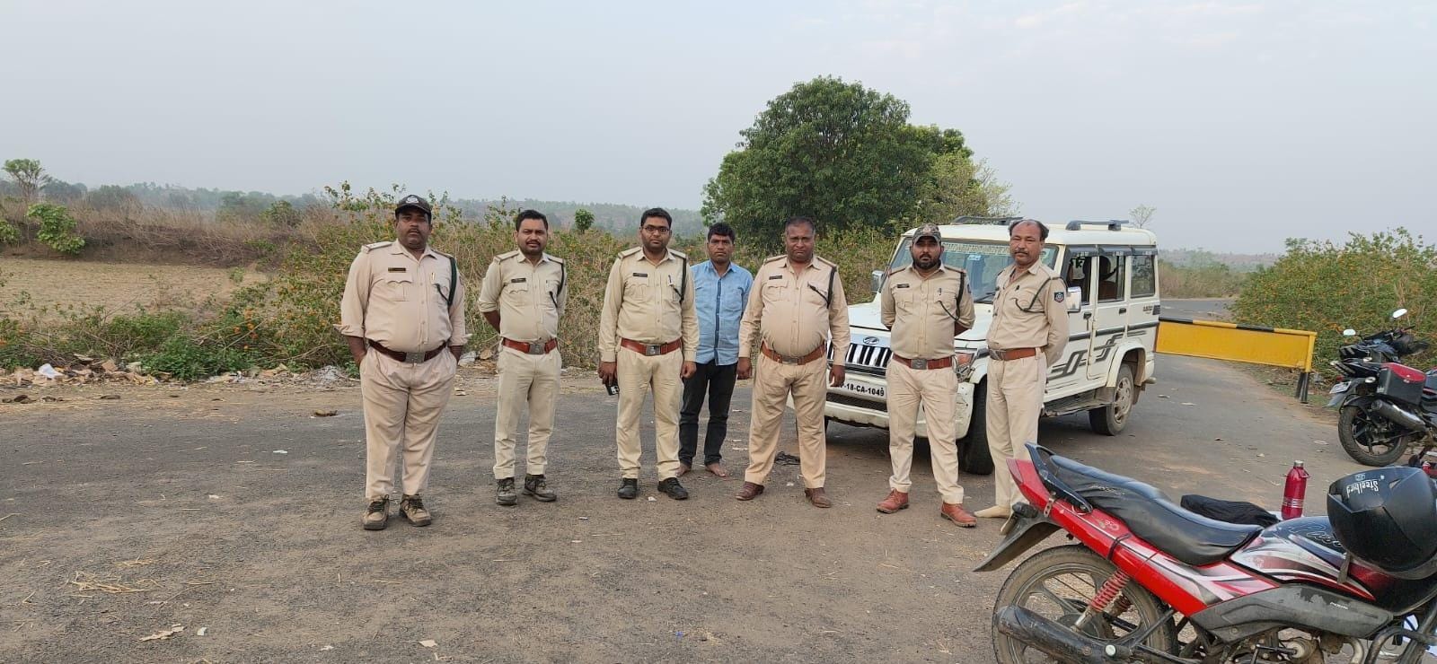 रेस्क्यू अभियान जारी।