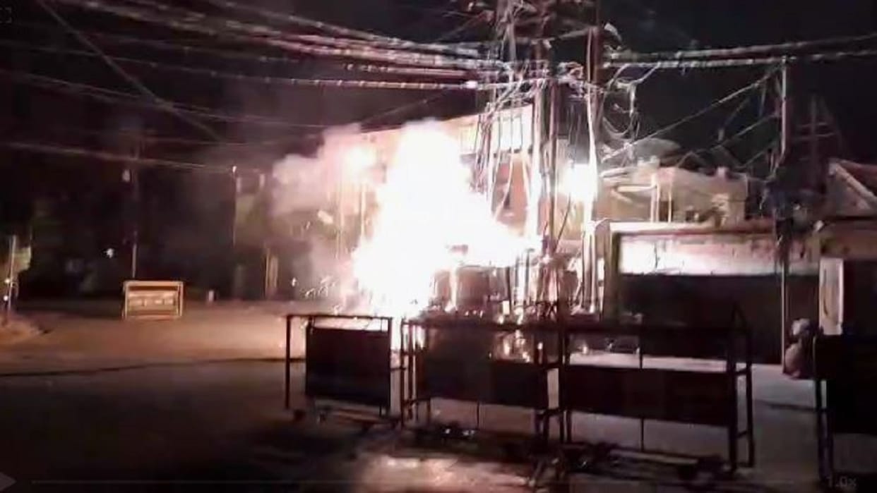 transformer caught fire near the Kohadapir petrol pump in Bareilly