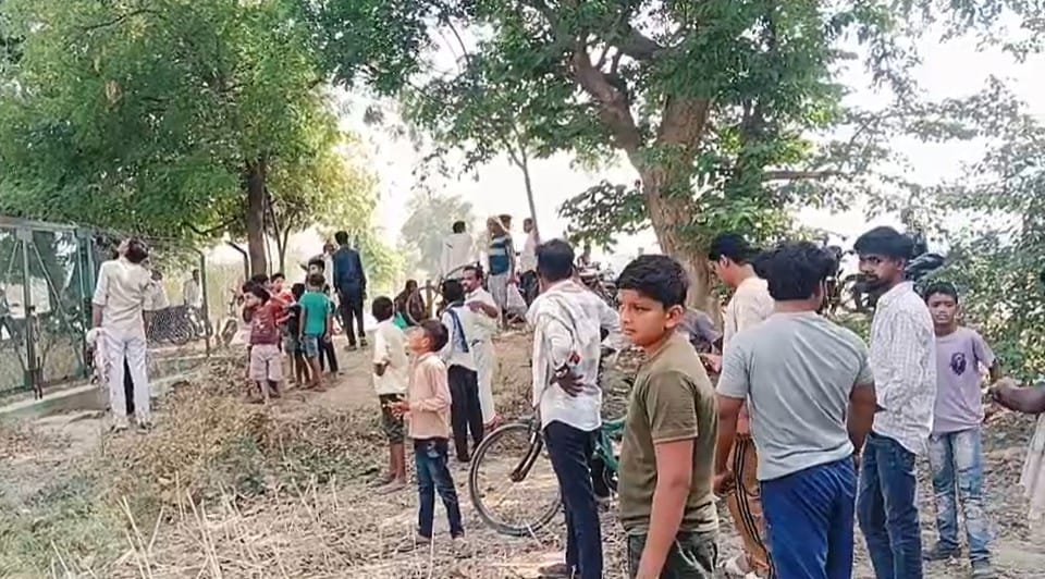 Youth climbs tower alleging misconduct by Revenue Department and Baksha Police falls to death