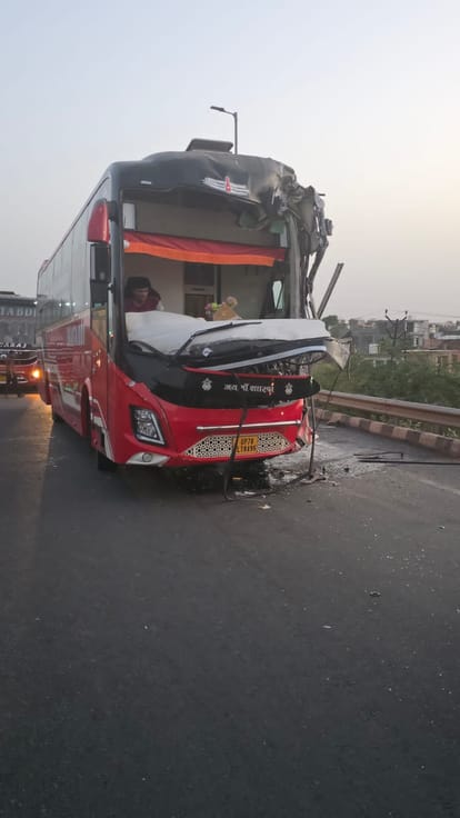 UP Accident Two Sleeper Buses Turn Deadly in Etawah One Bus Collides with Dumper Struck by Second Bus 2 Dead