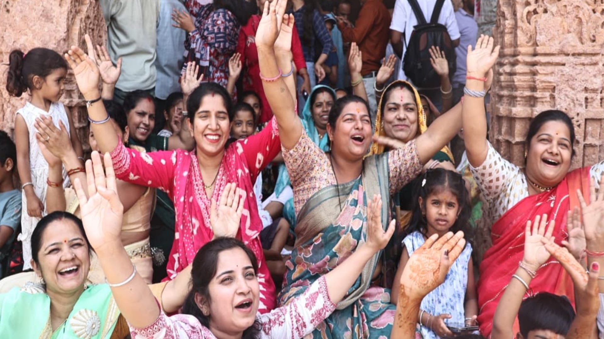 dhar-bhojshala-friday-puja-721-saal-baad-vagdevi-mahaarti MP News