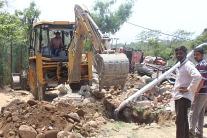 Land Mafia and Encroachers Seize Forest Land Through Strategic Planning