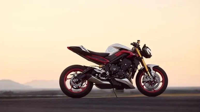 Triumph Street Triple 765 RX Launched in India Check Price, Features, and Specifications