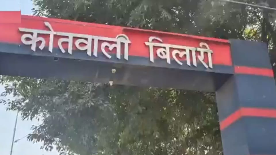 Moradabad: LLB Student's Body Found Hanging from Ceiling Hook; Police State No Note Found