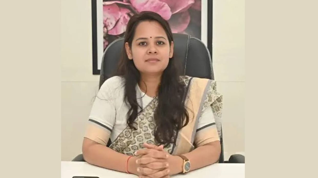 dm Akanksha Conde tenure in Bageshwar lasted for seven months