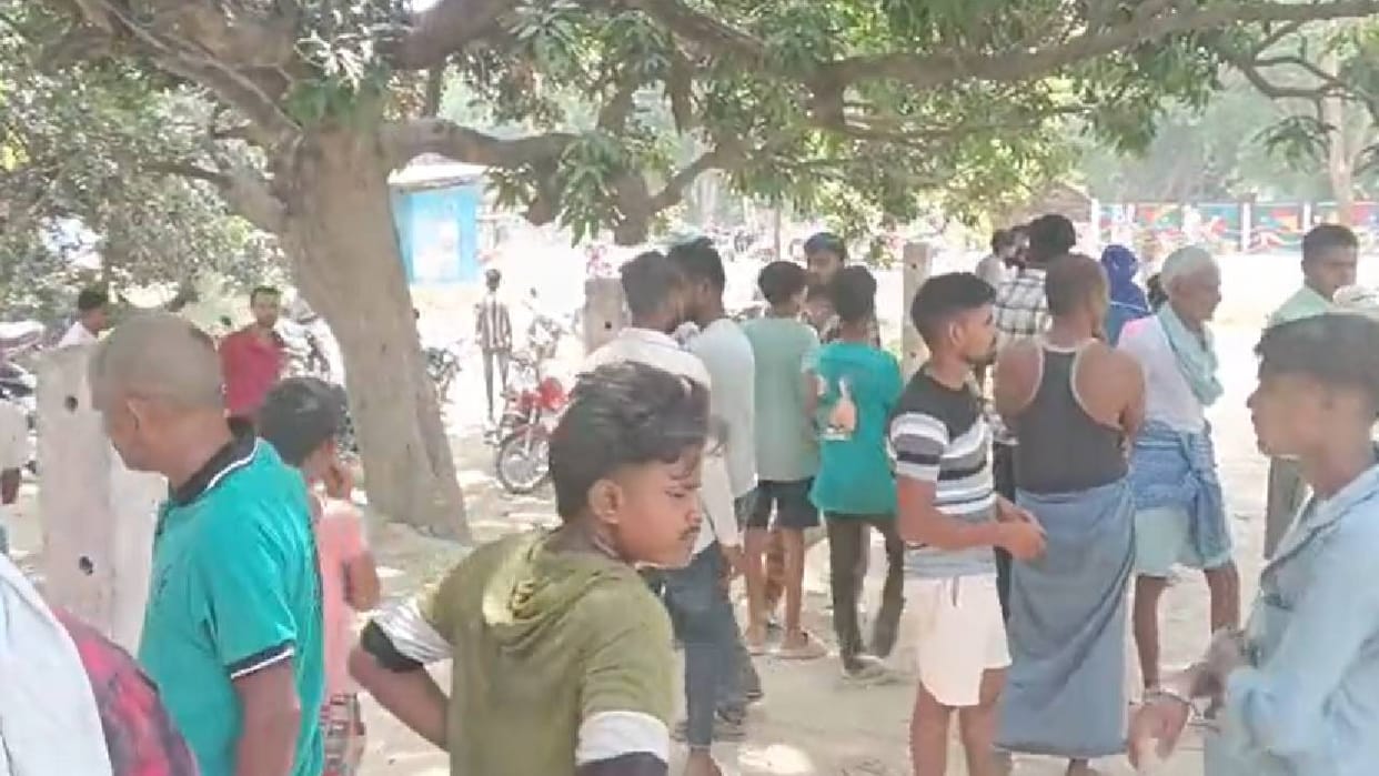 UP: Teenage Girl Drowns in Pond; Two Women Who Attempted Rescue Also Drown; Villagers Pull Them Out
