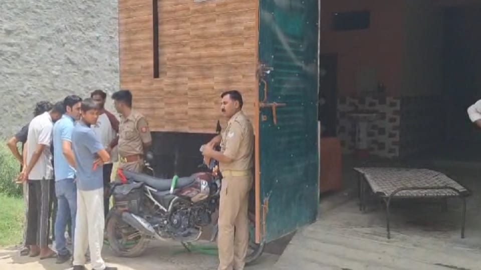 Youth Injured in Shooting in Muradnagar; Admitted to Hospital