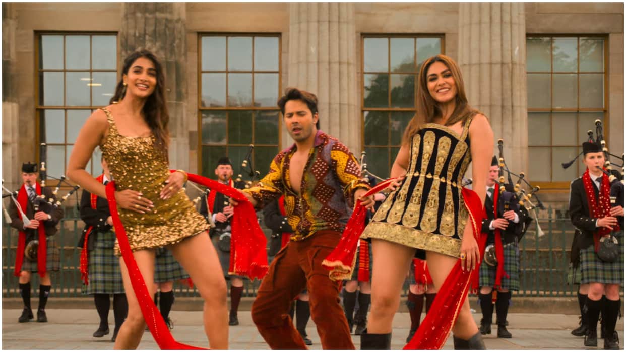 Varun Dhawan Hai Jawani Toh Ishq Hona Hai Song Chunnari Chunnari Remake Leaves 90s Kids Furious Says Ruined It