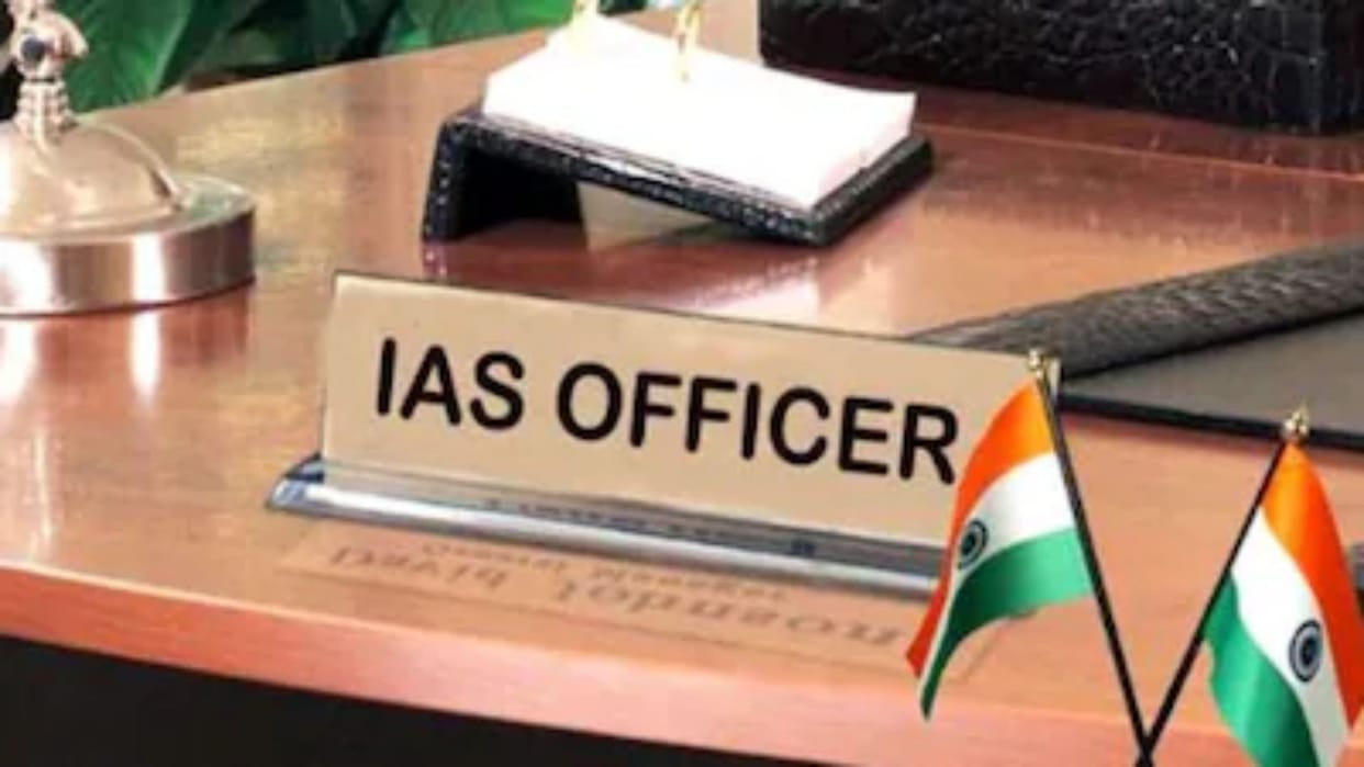 Jharkhand massive transfer IAS officers Khunti DC Saurabh Bhuwania takes over Deputy Commissioner of Deoghar