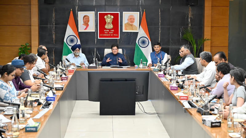 Why Rupee Weakening Minister Goyal Explains the Reason and Outlines the Government Plan for Strengthening It