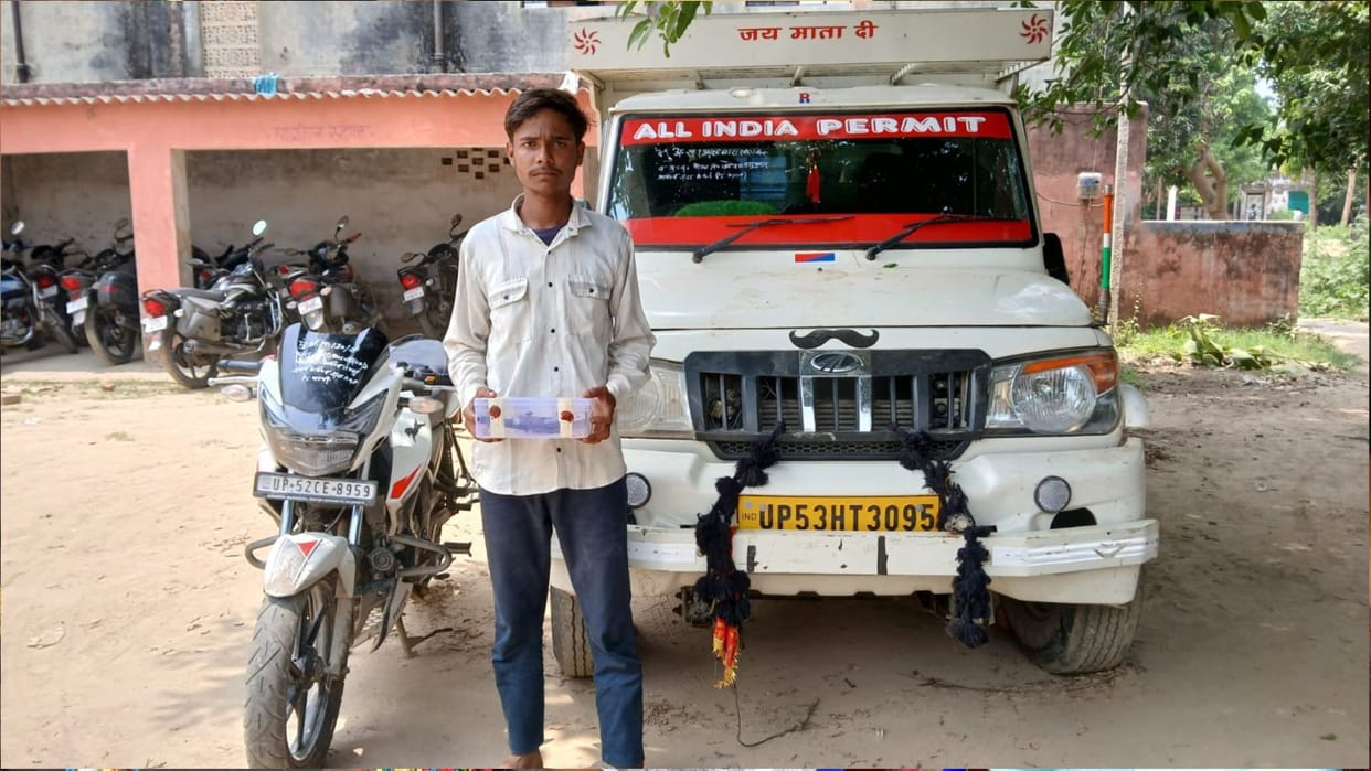 Cattle Smugglers Try To Run Over Police Team In Deoria Bhatni, 2 Arrested, 5 Cattle Rescued
