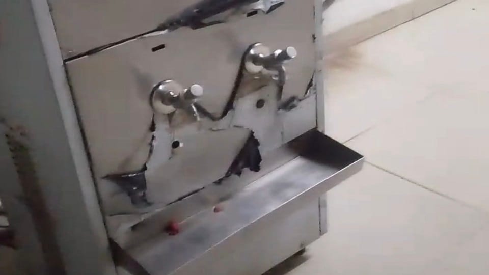 Students Struggle in Severe Heat: Water, Power and Food Crisis in Ambedkar University Hostel
