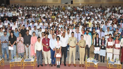 Amar Ujala Bhavishya Jyoti Awards Ceremony Medals Brighten the Faces of Achievers in Bareilly