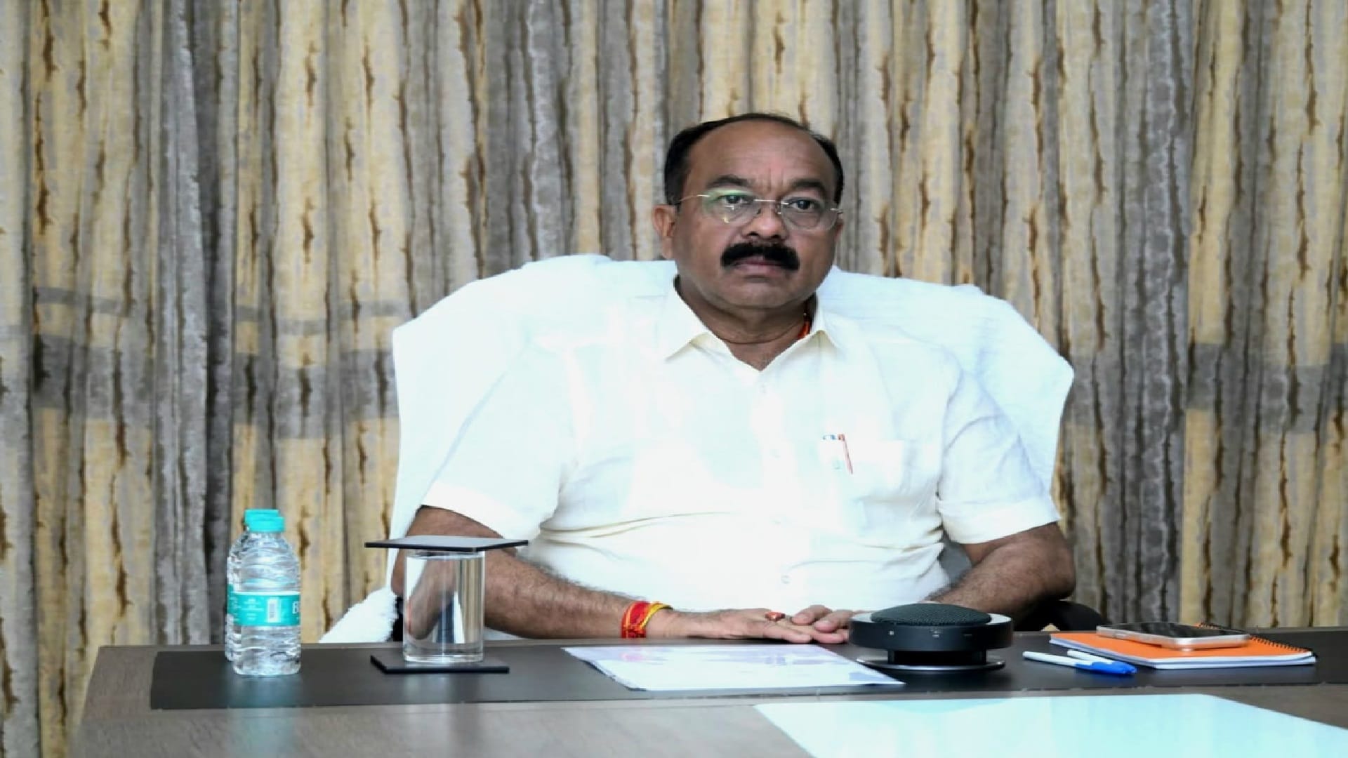 वर्चुअल माध्यम से जुड़े उप मुख्यमंत्री अरुण साव ने फॉरेंसिक वैन को हरी झंडी दिखाकर रवाना किया।
