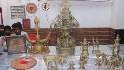 Tribal artisan handicraft fair organised in Sarangarh, Jhara craft and bell metal products were the centre of
