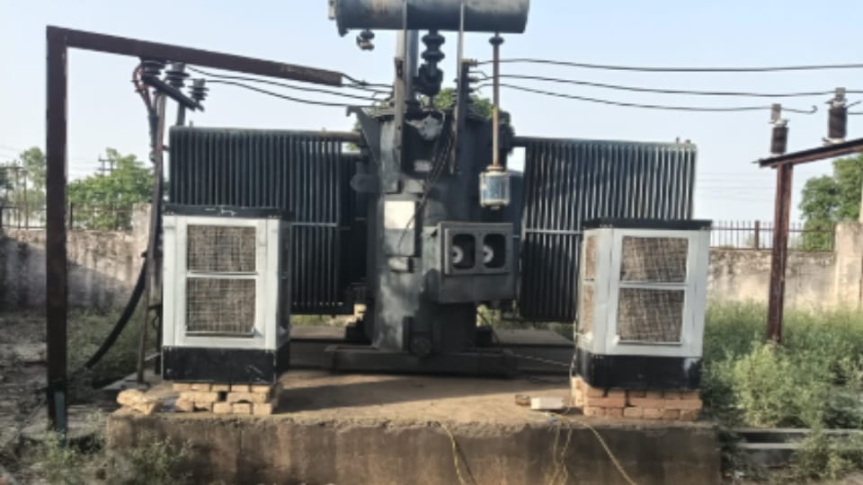 Transformers Overheat in Meerut Heatwave, Water and Coolers Used to Prevent Breakdowns