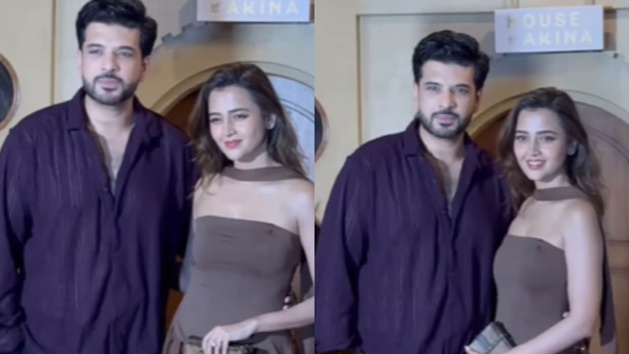 Tejasswi prakash And Karan Kundrra Spotted together After Engagement on Reality show Fans showered love