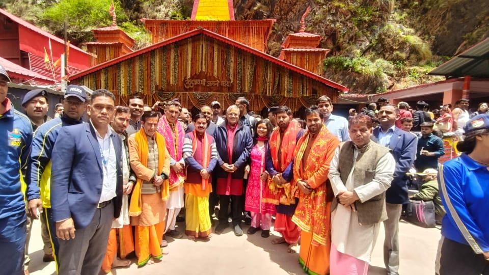 Chief Election Commissioner Gyanesh Kumar arrives in Kharsali Uttarkashi to offer prayers at Yamunotri Temple
