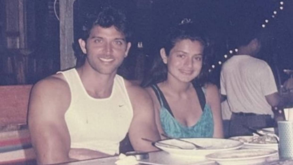 Ameesha Patel shares throwback Photo with hrithik Roshan From Movie Kaho Naa Pyaar Hai shoot In Phuket