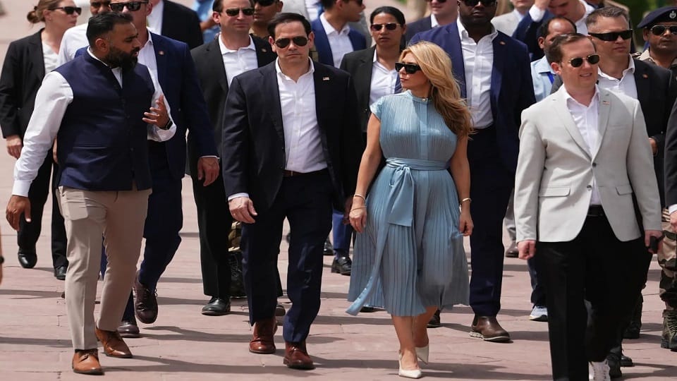 US Secretary Marco Rubio Visits Taj Mahal with Wife Amid Tight Security, Tourists Face Trouble in Extreme Heat