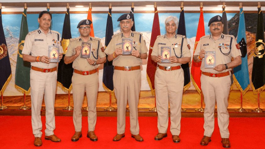 CISF DG Praveer Ranjan Releases AIG Jai Prakash Azad Book Hogi Jai... He Purushottam Naveen