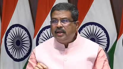 Parliament Panel Summons NTA, CBI and Education Ministry Officials Over NEET Exam Irregularities