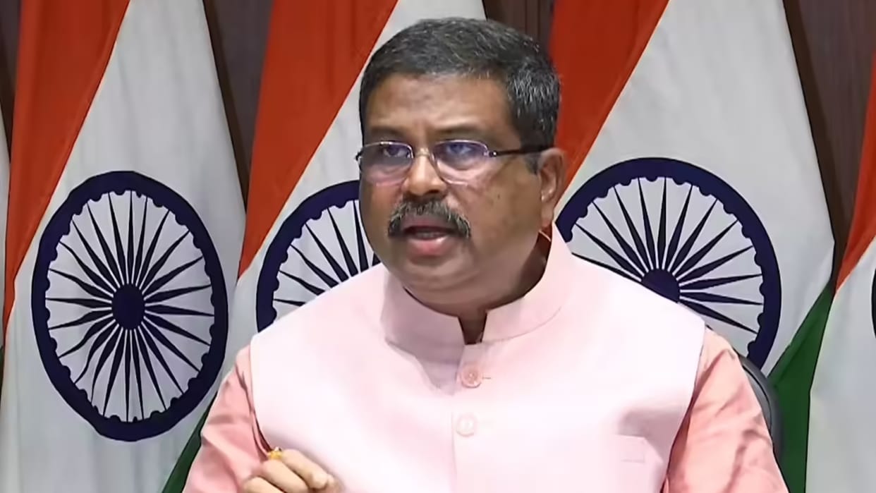 Parliament Panel Summons NTA, CBI and Education Ministry Officials Over NEET Exam Irregularities