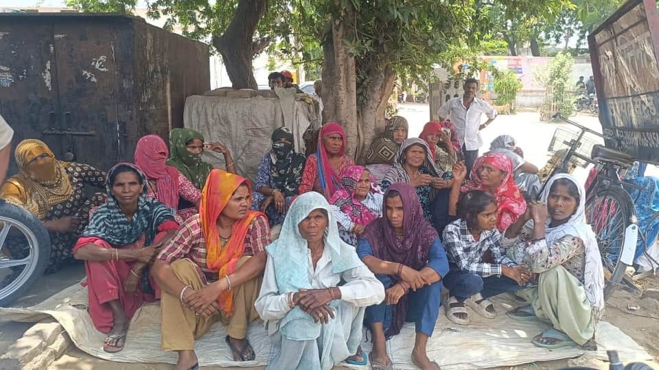 Meerut: History-sheeter criminal with 38 cases out on parole, decomposed body found in government quarter