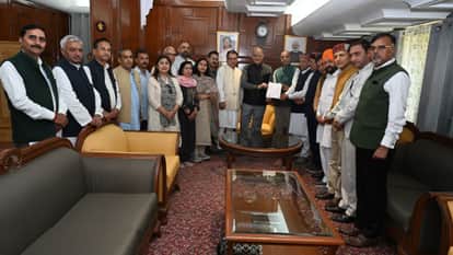 Himachal BJP Delegation Meets Governor Find Out What Rajiv Bindal and Jairam Thakur Said