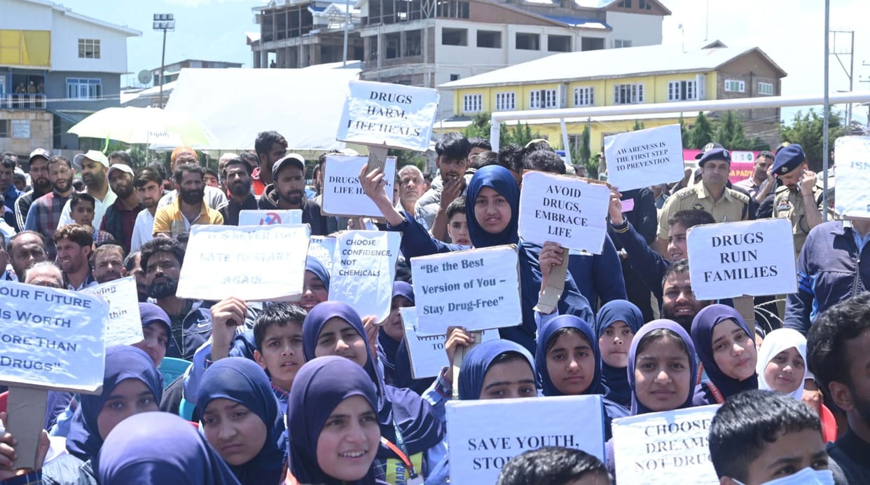 Crackdown on drugs in Anantnag