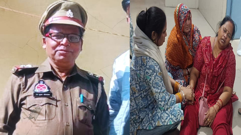 UP: Senior Clerk at District Jail Dies; Admitted to Hospital Due to Illness, Passes Away During Treatment