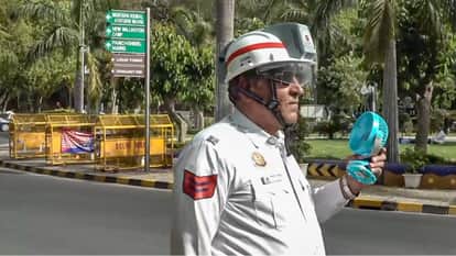 Delhi Traffic Police starts trial of AC helmet and portable fan to provide relief from scorching heat