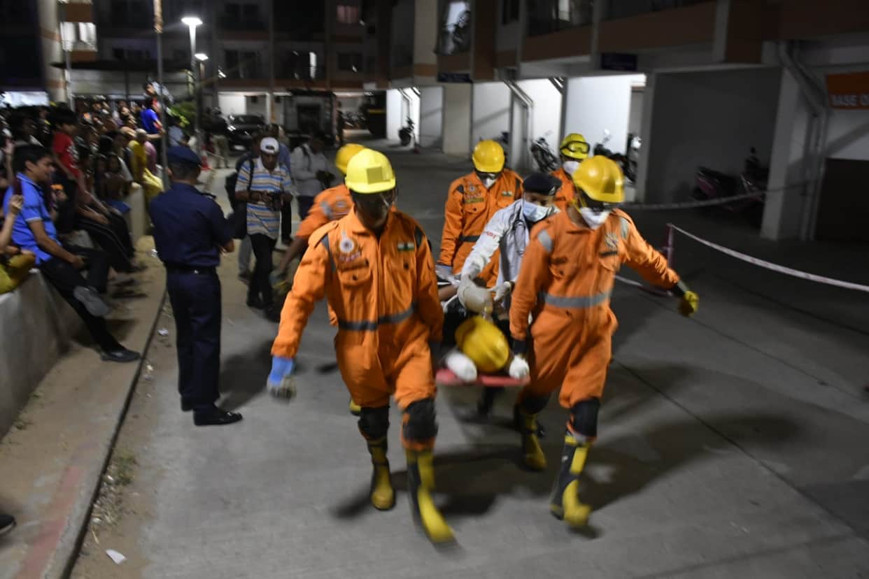 Mock Air Raid Emergency Drill in Bhopal: Rescue Operations Launched as Sirens Blare; People Evacuated Using Ro