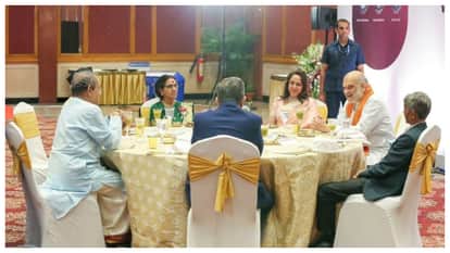 hema malini share emotional post after dharmendra honored with padma bhushan an euphoric proud moment
