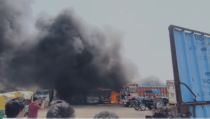 Fatehpur Massive Fire Erupts in Truck Yard 12 Vehicles Burned to Ashes Chaos Ensues in Malwan