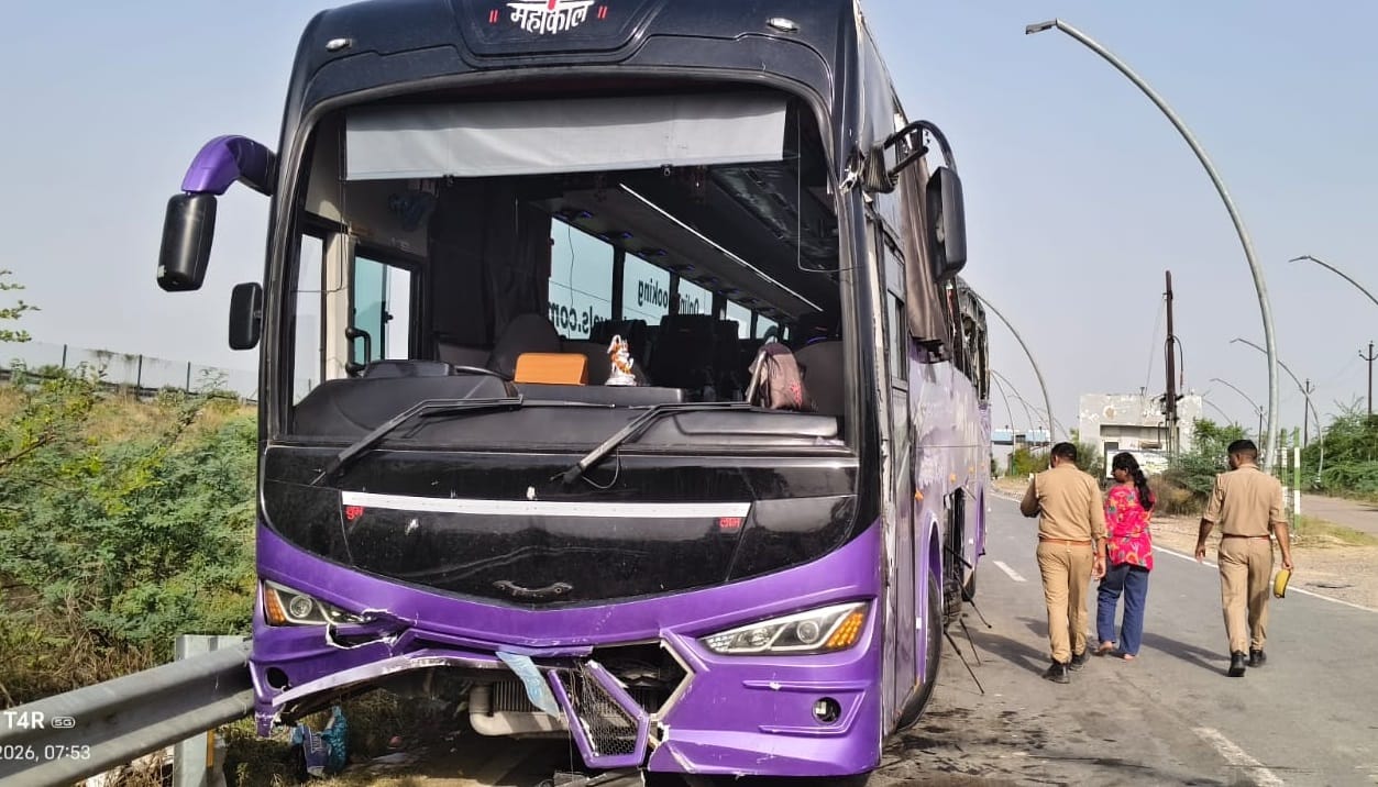 Unnao Accident Speed of 120 Proves Fatal Bus Overturns and Skids for 100 Meters Bodies Litter Expressway