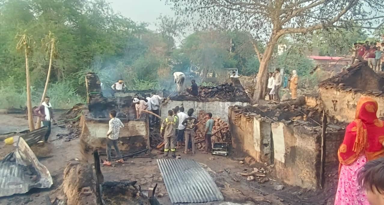 Orai Fire Tragedy Lives Burned Through Night Firefighters Arrived After Hour Everything Turned to Ash