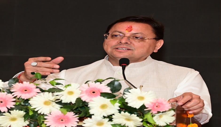 CM strict on power cuts, instructs DM to streamline power and water supply