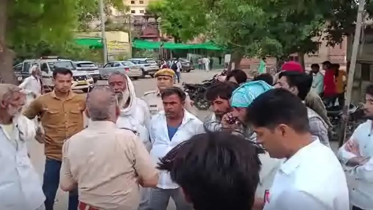 Alwar News: Speeding Car Hits Youths Standing Roadside, One Dead, Two Injured Including Constable