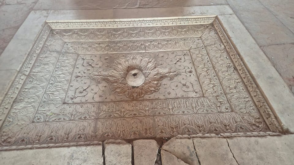 Real History Of Anarkali And Salim Mystery of Forgotten Mughal-Era Courtyard Inside Agra Fort Raises Historic