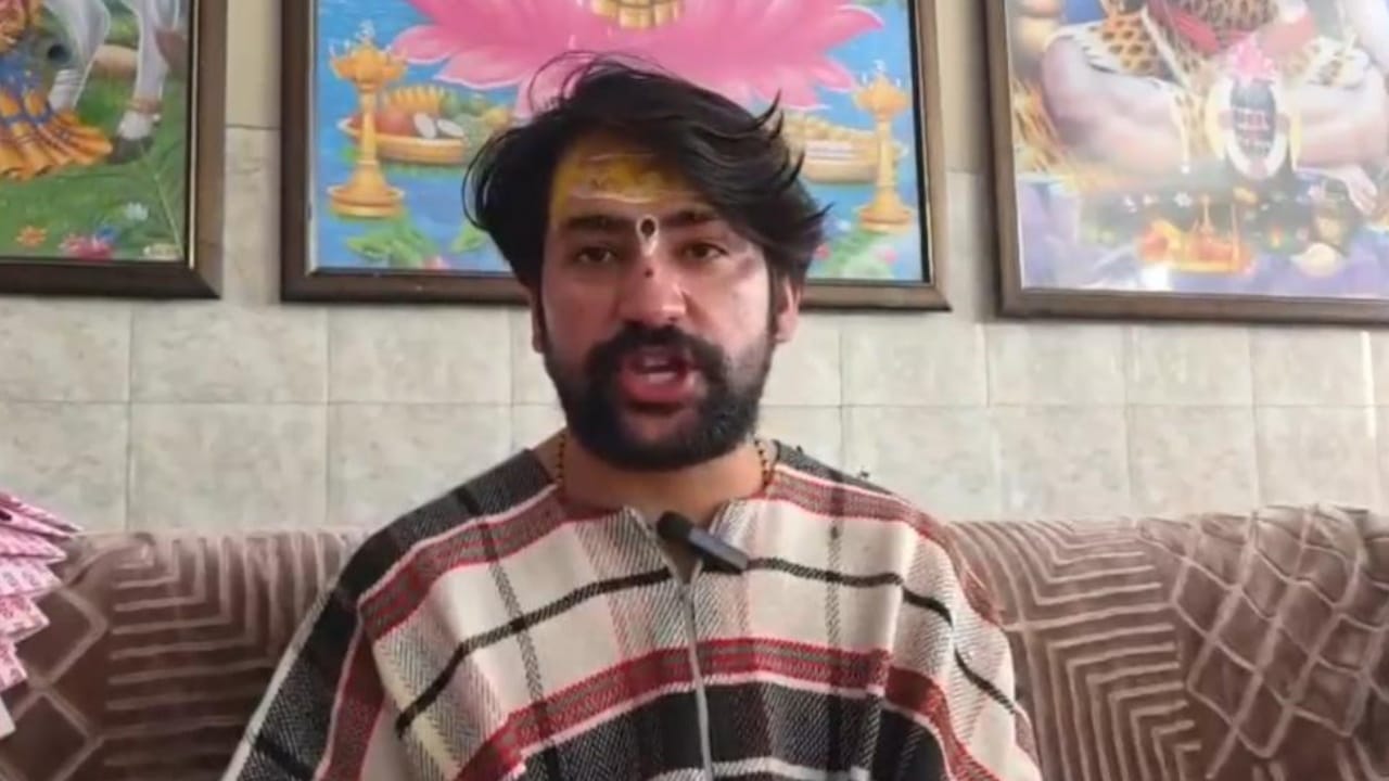 धीरेंद्र शास्त्री  