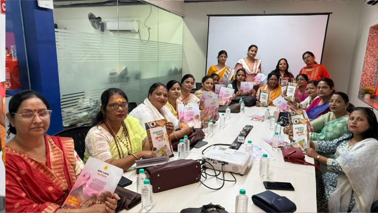 Women Urge Proper Waste Disposal, Raise Tree Cutting & Civic Issues At Amar Ujala Samvad in Gorkahpur