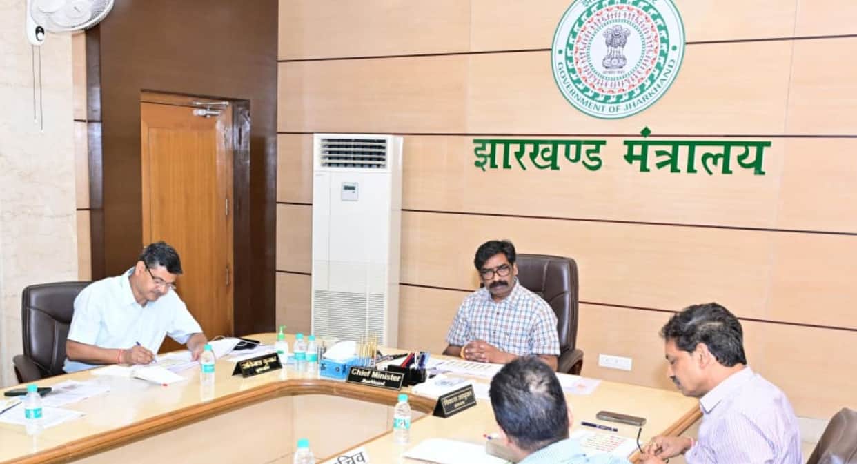 Jharkhand Education Boost CM Hemant Soren Announces 5000 Schools of Excellence
