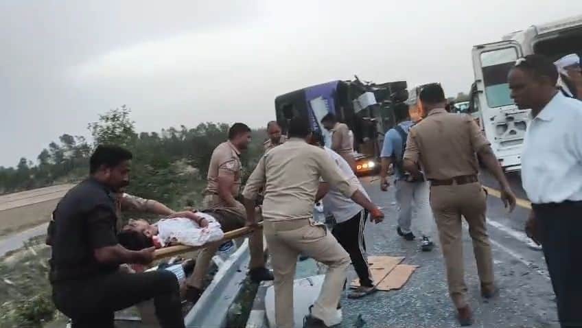 Unnao Accident The Bomb Exploded While We Slept Bodies Began Tumbling Out as the Crane Lifted the Vehicle