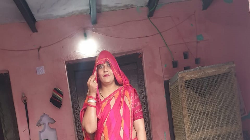 civil engineer killed his wife in a painful way slitting her throat while she was sleeping