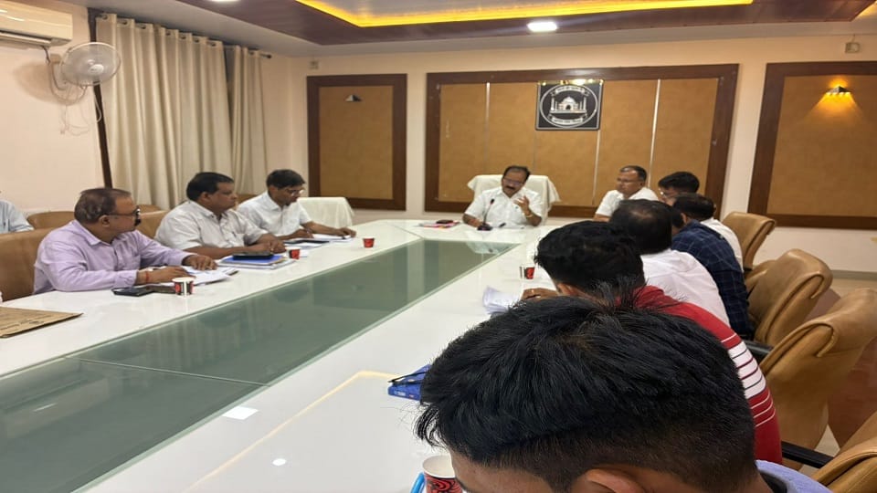 8 Enumerators Face FIR for Refusing Census Duty, Municipal Corporation Orders Action