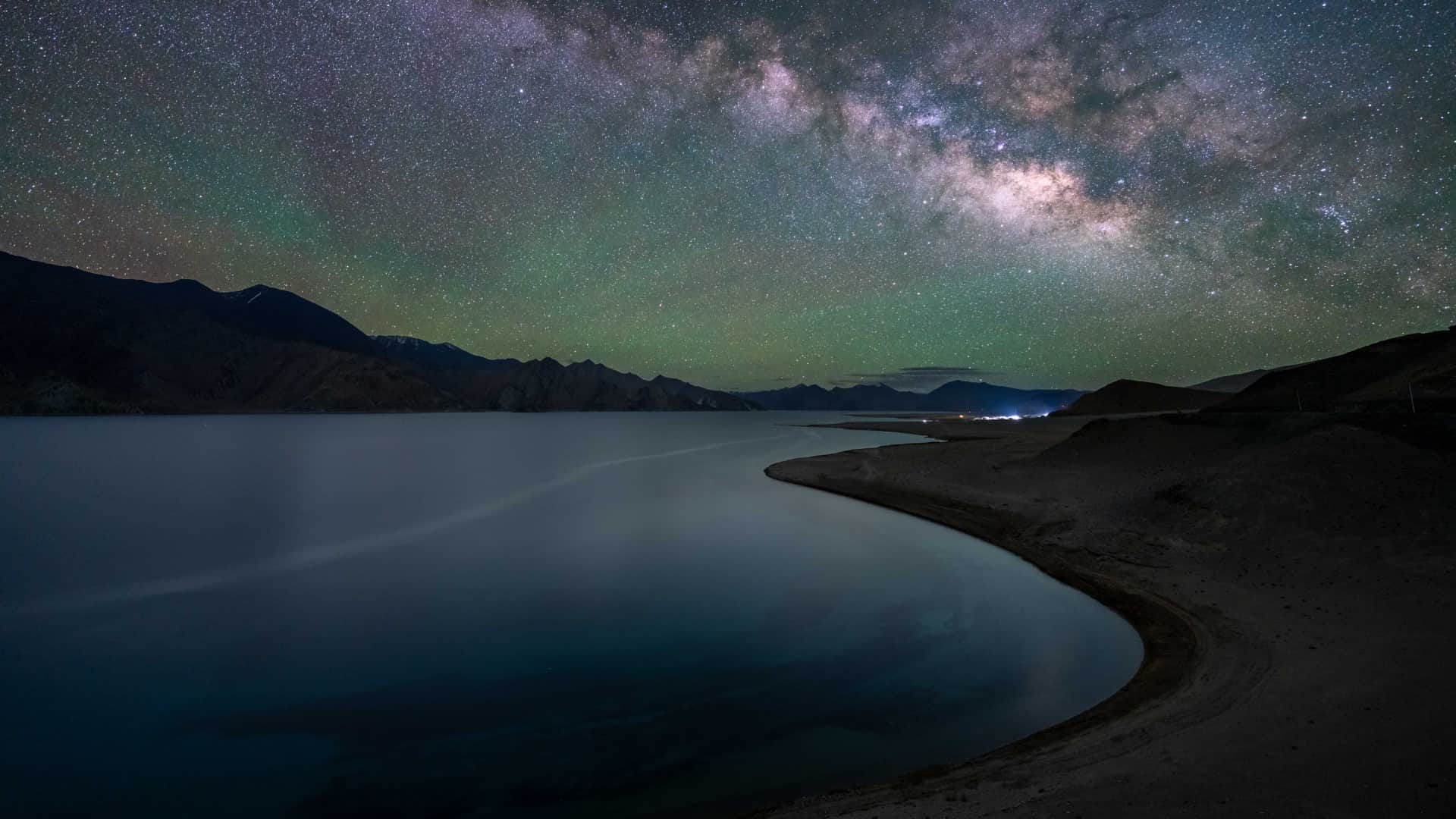ladakh magical lake changes colour five times a day like chameleon Pangong Tso Ladakh